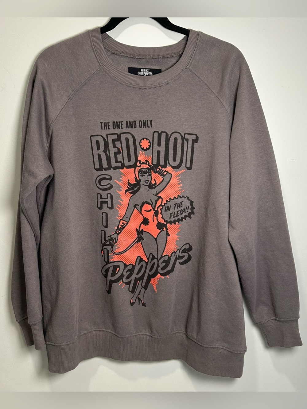 Torrid Red Hot Chili Peppers Retro Inspired Graphic Crewneck Sweatshirt Size 00